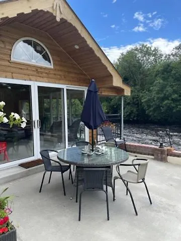 Crystal Springs B&B Killarney